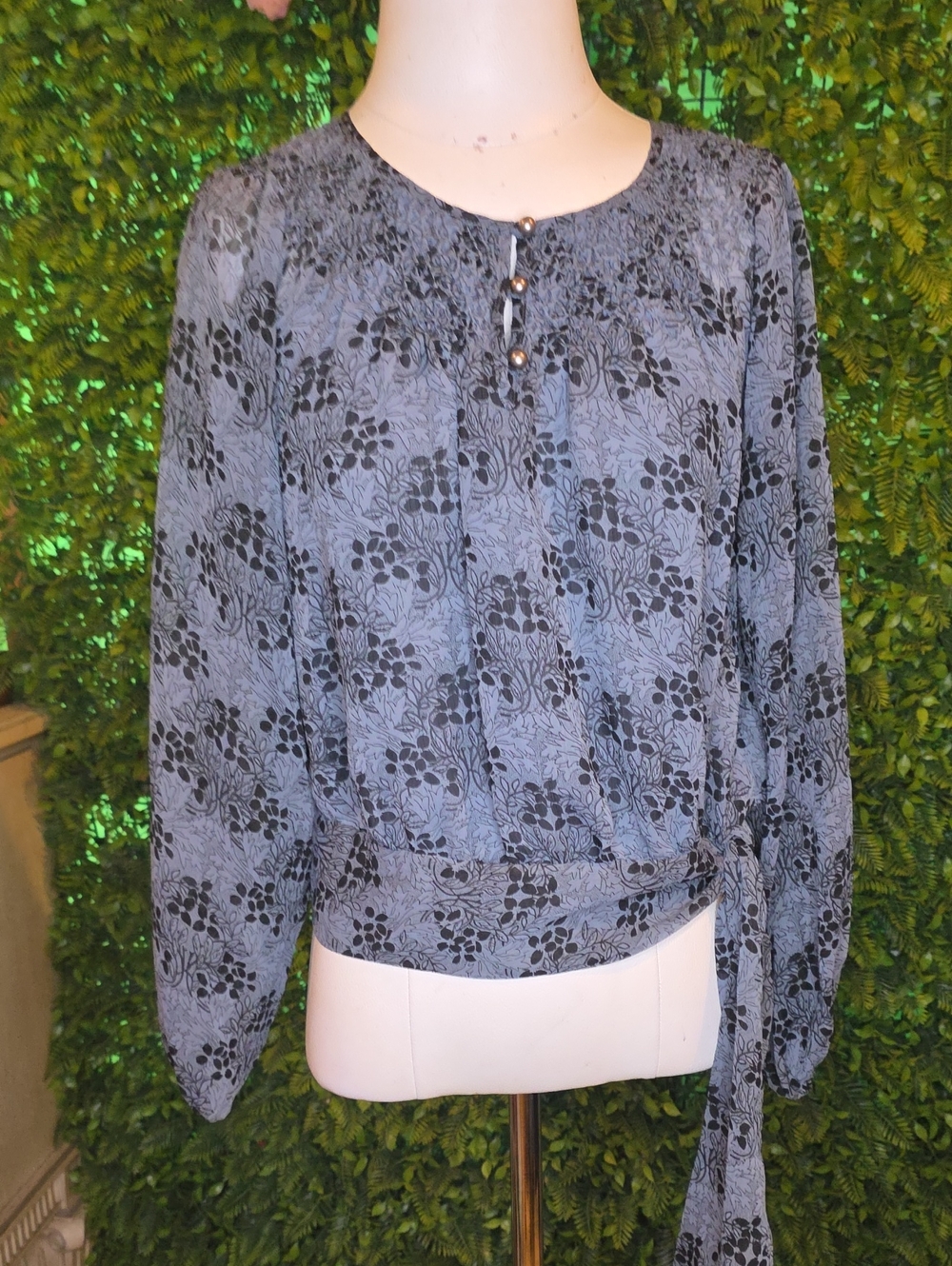 Michael Kors Blue Floral Button-Front Tie-Detail Blouse
